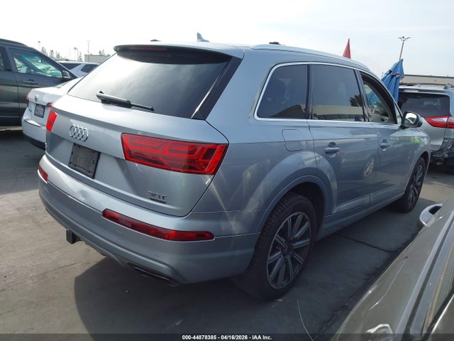 Продаж на аукціоні авто 2017 Audi Q7 3.0t Premium, vin: WA1VAAF70HD030708, номер лоту: 44878385