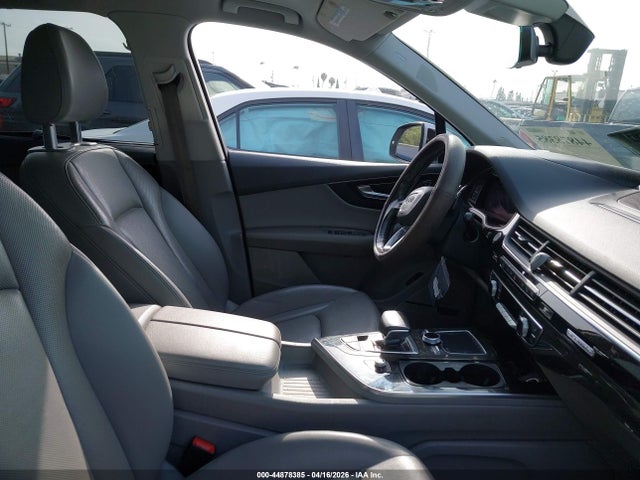 Продаж на аукціоні авто 2017 Audi Q7 3.0t Premium, vin: WA1VAAF70HD030708, номер лоту: 44878385