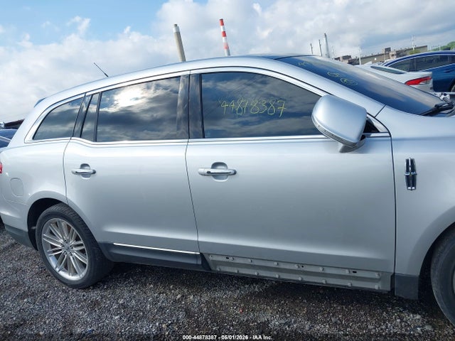 Продаж на аукціоні авто 2015 Lincoln Mkt Ecoboost, vin: 2LMHJ5AT2FBL03035, номер лоту: 44878387
