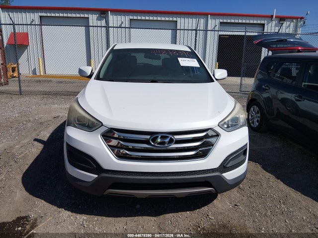 2016 Hyundai Santa Fe Sport 2.4l მანქანა იყიდება აუქციონზე, vin: 5XYZT3LB3GG369243, აუქციონის ნომერი: 44878390
