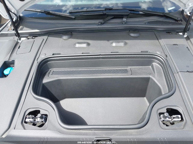 WAU2CAGH0SA021443 Audi A6 E-tron Premium Plus