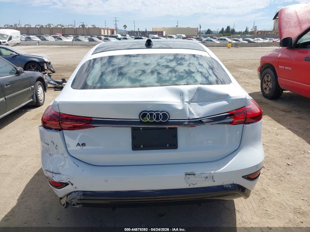 WAU2CAGH0SA021443 Audi A6 E-tron Premium Plus