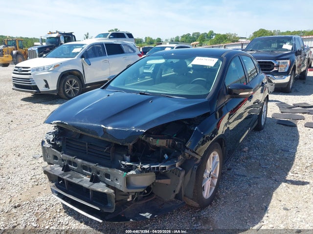 1FADP3K2XGL279887 Ford FOCUS SE