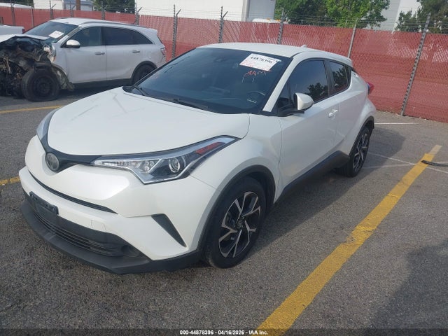 Toyota C-HR XLE 2018 NMTKHMBX9JR039086 Image 2