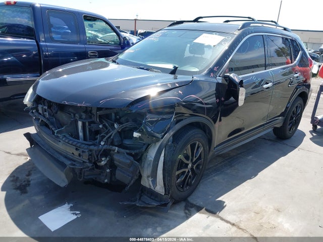 5N1AT2MT2JC767548 Nissan ROGUE SV