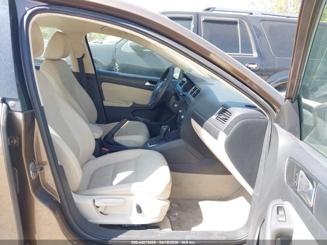 Продаж на аукціоні авто 2014 Volkswagen Jetta 1.8t Se, vin: 3VWD17AJXEM228782, номер лоту: 44878409
