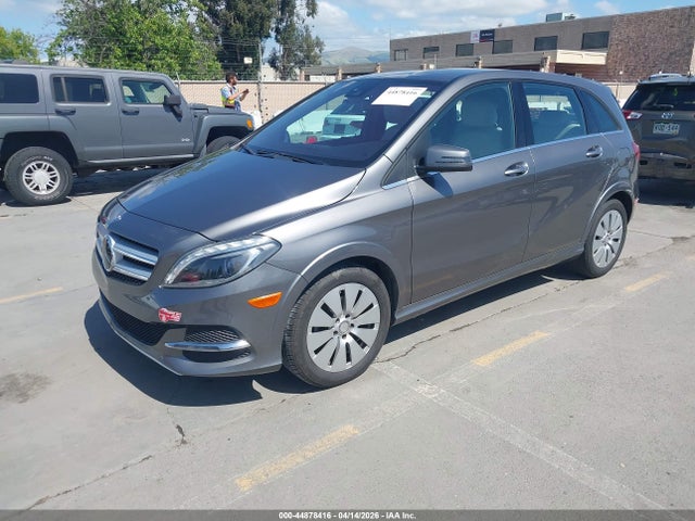WDDVP9AB6HJ015037 Mercedes-Benz B 250e