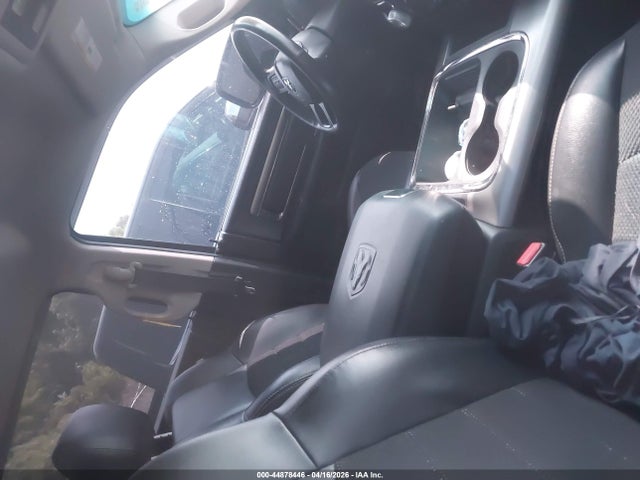 2017 RAM 1500 1C6RR6MT3HS500861 Photo 4