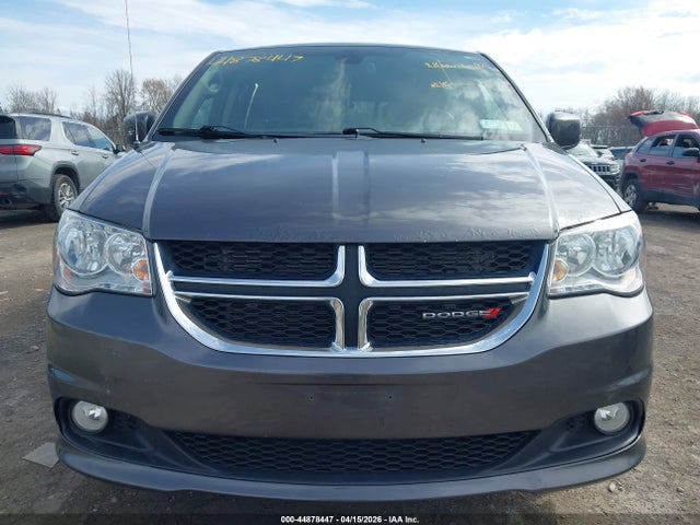 Продажа на аукционе авто 2018 Dodge Grand Caravan Sxt, vin: 2C4RDGCG9JR281607, номер лота: 44878447