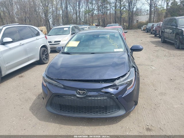 Продажа на аукционе авто 2021 Toyota Corolla Le, vin: 5YFEPMAE8MP204317, номер лота: 44878456