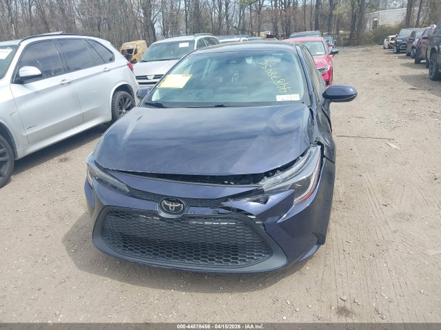 Продажа на аукционе авто 2021 Toyota Corolla Le, vin: 5YFEPMAE8MP204317, номер лота: 44878456