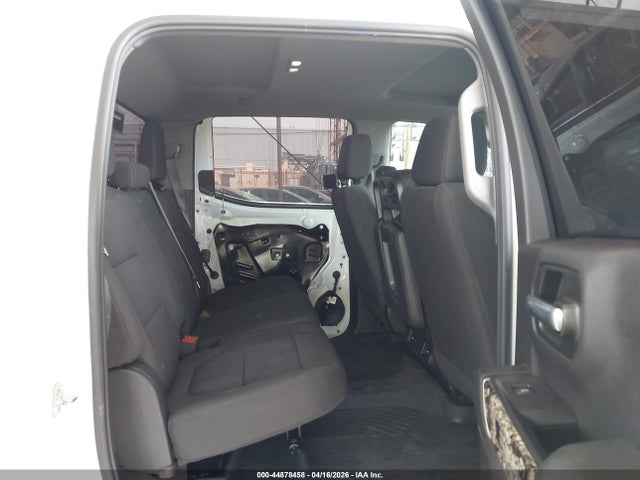3GCPYCEF4MG402918 Chevrolet Silverado 1500 4wd Short Bed Custom Trail Boss