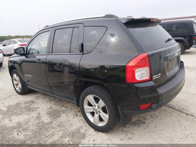 2013 JEEP COMPASS 1C4NJDEBXDD228753 Photo 2