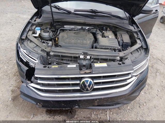 Продаж на аукціоні авто 2022 Volkswagen Tiguan 2.0t Se, vin: 3VV3B7AXXNM082949, номер лоту: 44878470