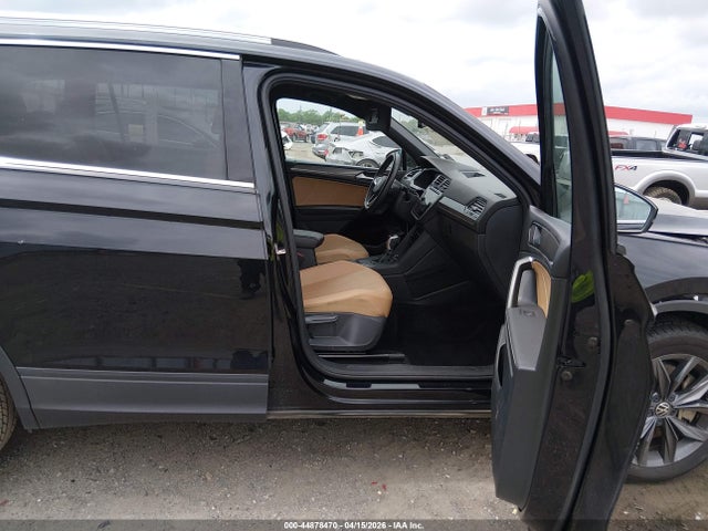 Продаж на аукціоні авто 2022 Volkswagen Tiguan 2.0t Se, vin: 3VV3B7AXXNM082949, номер лоту: 44878470
