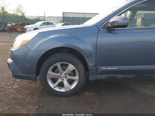 44878482 :رقم المزاد ، 4S4BRBKC0E3212710 vin ، 2014 Subaru Outback 2.5i Limited مزاد بيع