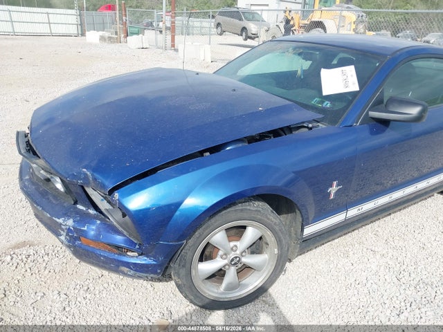 Продаж на аукціоні авто 2007 Ford Mustang V6 Deluxe/v6 Premium, vin: 1ZVHT80N275349739, номер лоту: 44878508