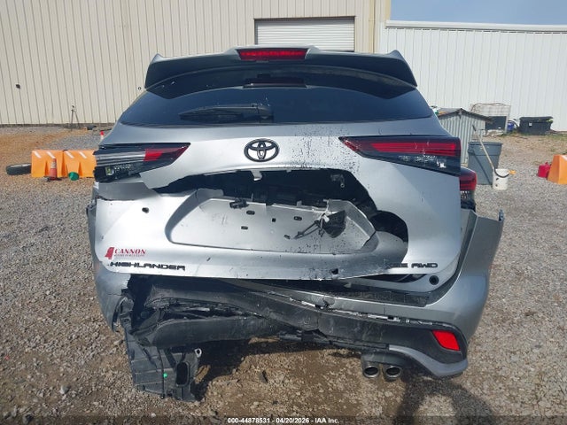 5TDKDRBH2SS588259 Toyota Highlander Xse