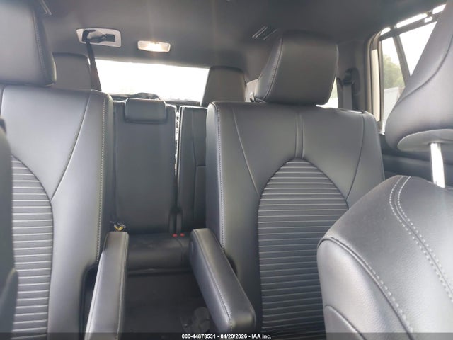 5TDKDRBH2SS588259 Toyota Highlander Xse