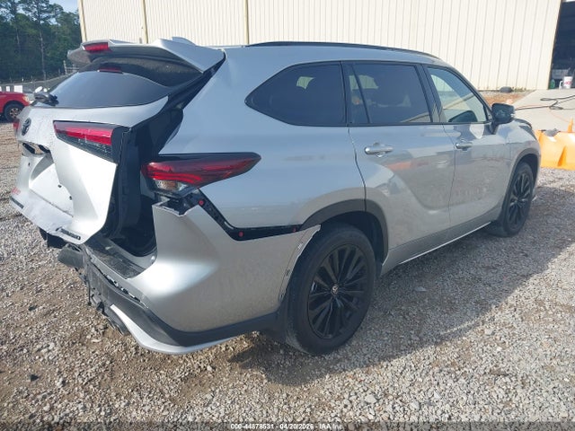5TDKDRBH2SS588259 Toyota Highlander Xse