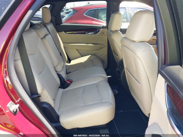 1GYKNBRSXHZ233010 Cadillac XT5 LUXURY