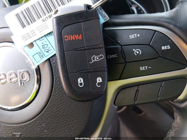 1C4RJEAGXKC621776 Jeep Grand Cherokee Laredo E 4x2