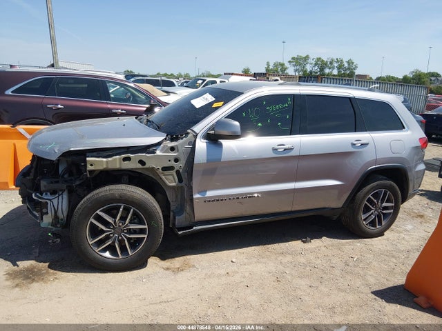 1C4RJEAGXKC621776 Jeep Grand Cherokee Laredo E 4x2