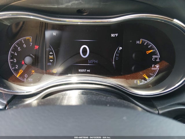 1C4RJEAGXKC621776 Jeep Grand Cherokee Laredo E 4x2
