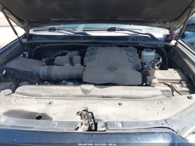 JTEBU5JR9J5501640 Toyota 4RUNNER SR5