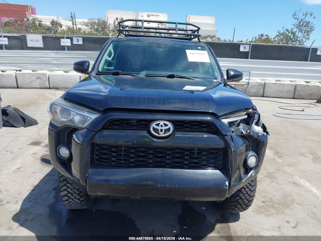 JTEBU5JR9J5501640 Toyota 4RUNNER SR5