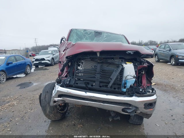 1C6RRFBGXLN327188 RAM 1500 Big Horn 4x4 6&#039;4 Box