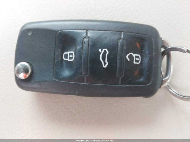 44878601 :رقم المزاد ، WVGBV7AX2GW525899 vin ، 2016 Volkswagen Tiguan S مزاد بيع