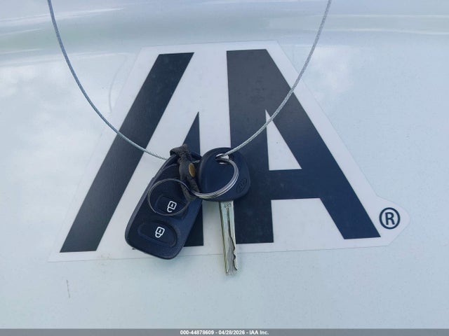 Продаж на аукціоні авто 2011 Kia Sorento Lx, vin: 5XYKT3A10BG097819, номер лоту: 44878609