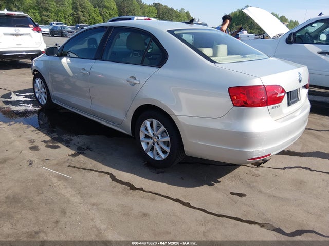 Продаж на аукціоні авто 2011 Volkswagen Jetta 2.5l Se, vin: 3VWDX7AJ9BM307127, номер лоту: 44878620