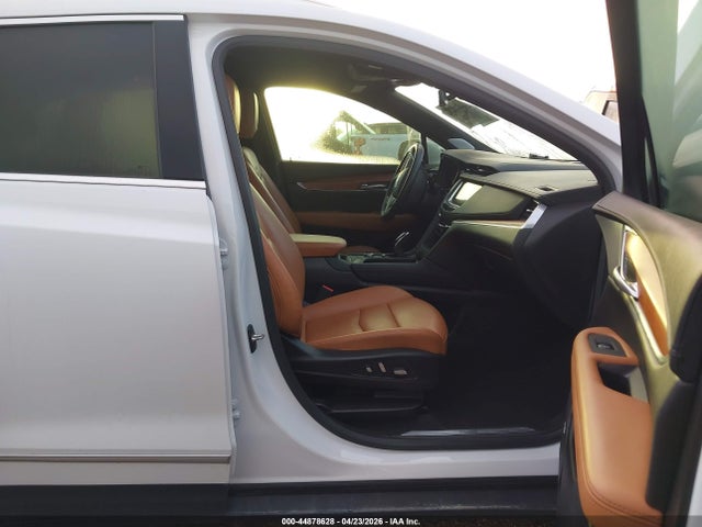 44878628 :رقم المزاد ، 1GYKNCR46PZ128695 vin ، 2023 Cadillac Xt5 Fwd Premium Luxury مزاد بيع