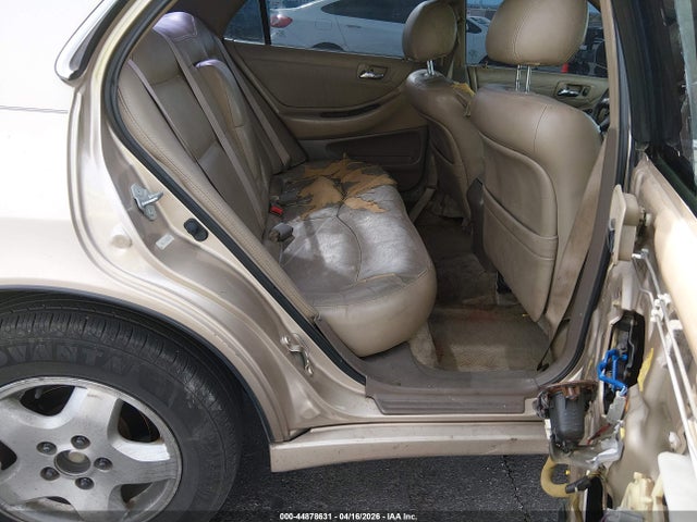 44878631 :رقم المزاد ، 1HGCG1655YA067072 vin ، 2000 Honda Accord 3.0 Ex مزاد بيع