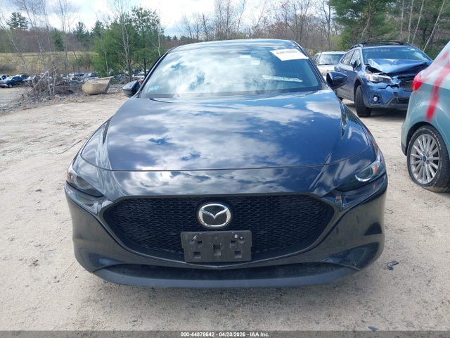44878642 :رقم المزاد ، JM1BPBKL9M1347172 vin ، 2021 Mazda Mazda3 Select مزاد بيع