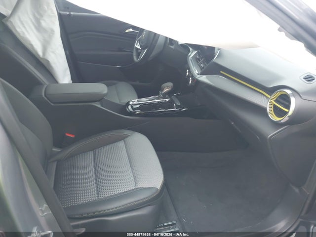 KL77LHE23RC022288 Chevrolet Trax Fwd Lt