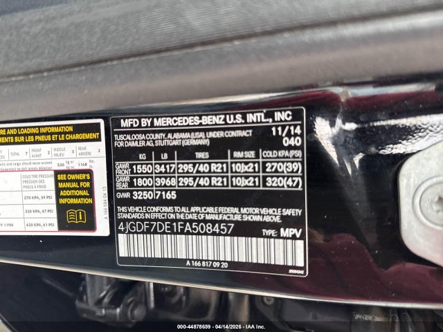 2015 MERCEDES-BENZ GL 550 4JGDF7DE1FA508457 Photo 8