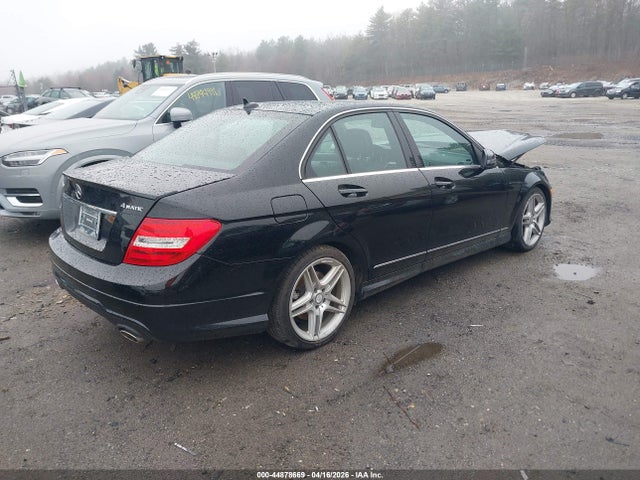 Продаж на аукціоні авто 2014 Mercedes-benz C 300 Sport 4matic, vin: WDDGF8AB3EA938402, номер лоту: 44878669