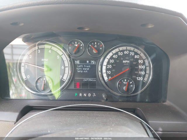 44878683 :رقم المزاد ، 1D7RV1CT6AS147228 vin ، 2010 Dodge Ram 1500 Laramie مزاد بيع
