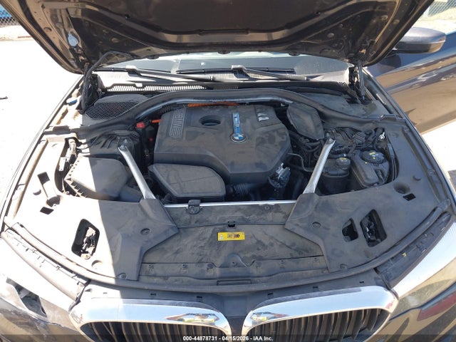 WBAJB1C51JB374275 BMW 530e Xdrive Iperformance