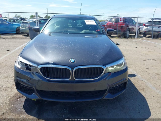 WBAJB1C51JB374275 BMW 530e Xdrive Iperformance
