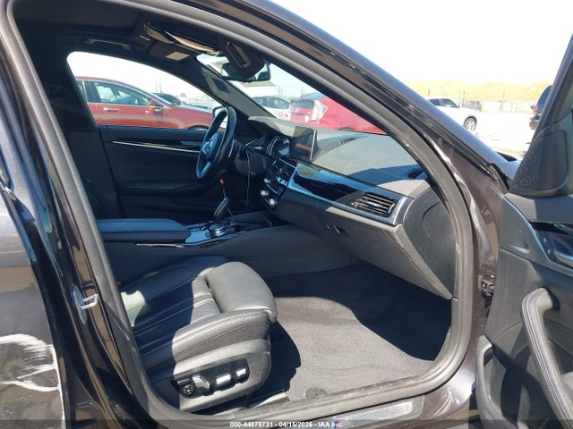 WBAJB1C51JB374275 BMW 530e Xdrive Iperformance