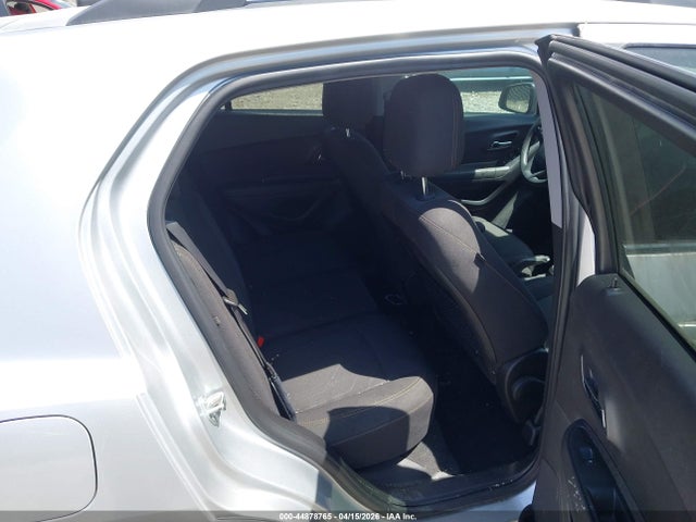 3GNCJLSB8KL370569 Chevrolet Trax Lt