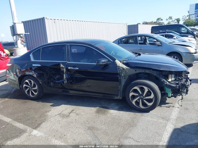 Honda ACCORD EX 2017 1HGCR2F78HA054902 Image 14