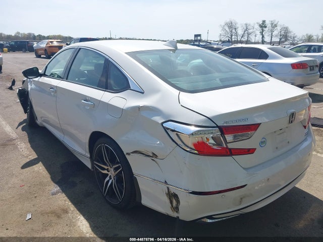 Продажа на аукционе авто 2021 Honda Accord Hybrid Touring, vin: 1HGCV3F97MA019944, номер лота: 44878796