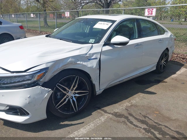 Продажа на аукционе авто 2021 Honda Accord Hybrid Touring, vin: 1HGCV3F97MA019944, номер лота: 44878796
