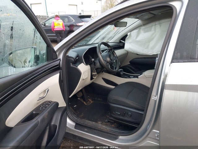 Продажа на аукционе авто 2023 Hyundai Tucson Sel, vin: 5NMJBCAE5PH270930, номер лота: 44878801
