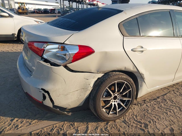 Aukcja sprzedaży 2015 Kia Forte Lx, vin: KNAFK4A69F5259724, numer aukcji: 44878826